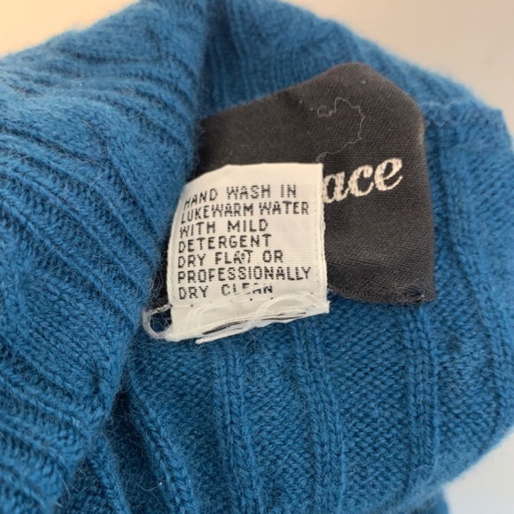 Shari's Place Cashmere Turtleneck Sweater - Picture 4 of 5